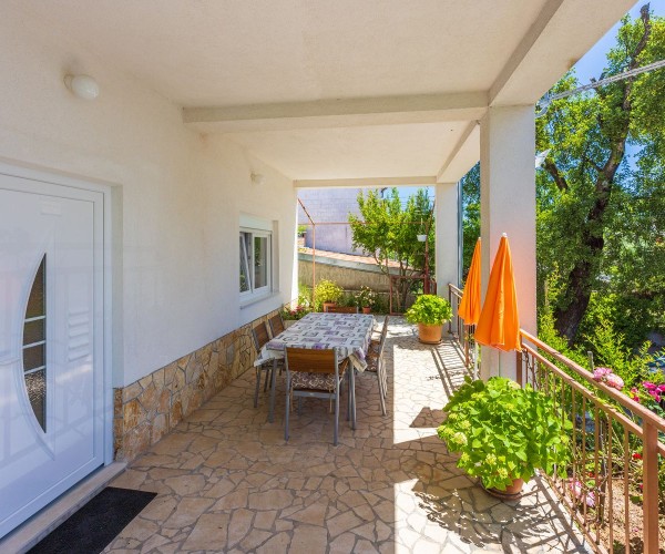 Apartment Tustonjic Gross