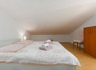 Apartment Leni