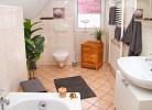 H2 - Schönes Ferienhaus für die ganze Familie direkt an der Müritz