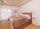 Apartment Abros
