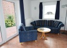 Schoenes Ferienhaus mit Kamin fuer die ganze Familie direkt am See in Roebel