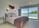 Villa White