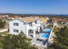 Villa Residence Oil B