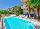 Apartment Abros