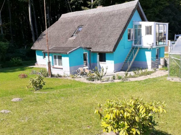 FeWo unter Reet am Wald Rügen