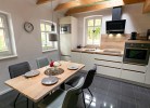 Friesenwind - Hochwertige Ferienwohnung mit Gartenoase