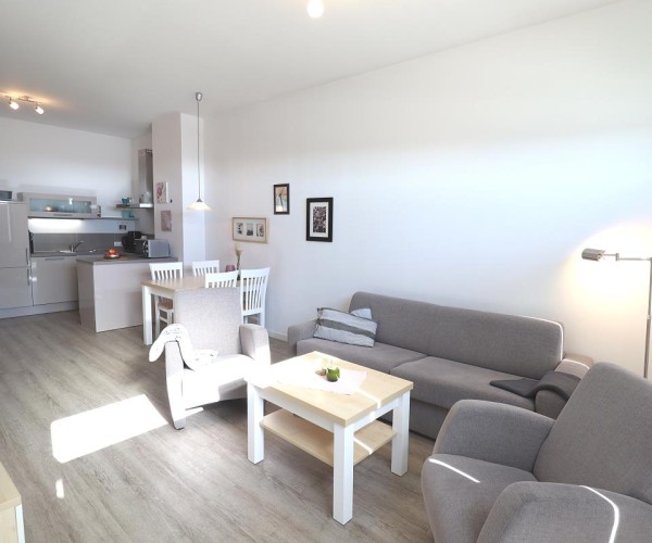 02 Ferienwohnung 'Strandnest 1'  Strandburg App.0.2 rechts