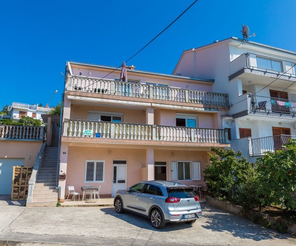 Apartment Lana 1