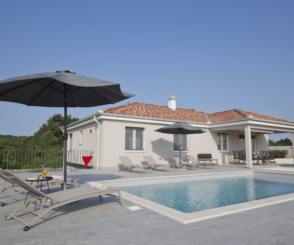 Villa LeMi