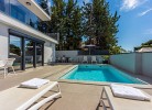 Holiday Oasis 5