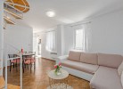 Apartment Leni