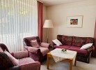 Ferienhaus Oesterle - Idyllisches Schwarzwaldhaus am Bach mit Terrasse & Balkon