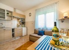 Apartment Meri 4