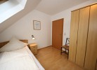 S 42 B - Ferienhaus mit Terasse und großem Garten an der Mueritz