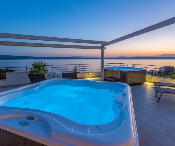 Apartment Domino Green