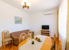 Apartment Mladen 1