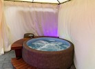 K 100 EG - stilvolle Ferienwohnung mit traumhaften Garten, Kinderspielplatz & Außenwhirlpool