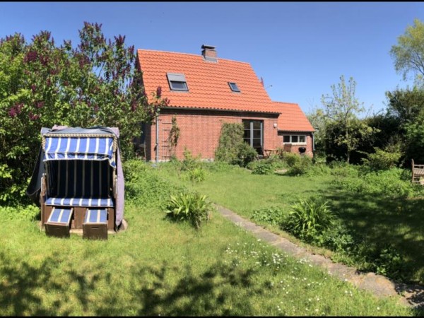 Ferienhaus mit Naturgarten
