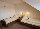 Doppelzimmer Bergblick mit 2 Einzelbetten - Pension Hauber