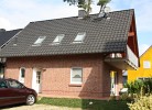 Schoenes Ferienhaus mit Kamin fuer die ganze Familie direkt am See in Roebel