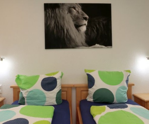 Gästezimmer Löwenzahn Hof Stallegg