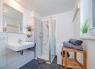 Ferienhaus An der Ostsee by Seeblick Ferien ORO, direkte Wasserlage,Sauna,E-Säule