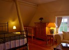 Inselblume 84 - Ferienhaus 'Reethus' mit Reetdach in Ostermarkelsdorf