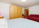 Apartment Leonarda 2