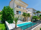 Apartment Abros