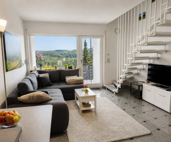 Ferienwohnung „Schwarzwaldtraum' – Maisonette mit zwei Terrassen & Panoramabalkon im Schwarzwald