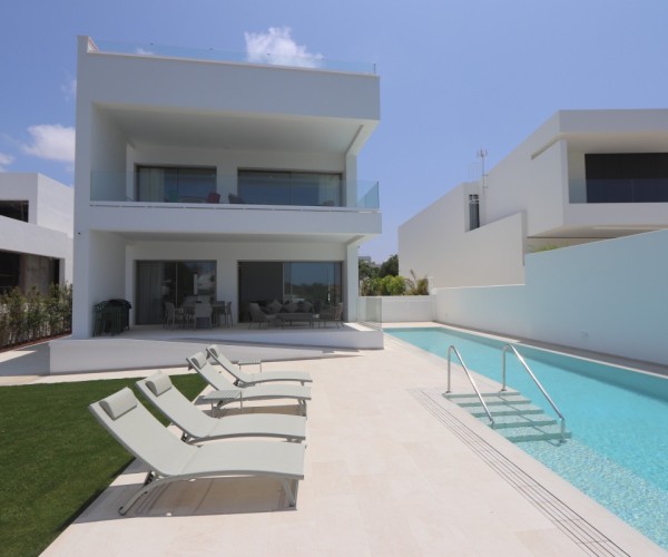 Fantastisches Haus mit Pool und Meerblick für bis zu 20 Personen