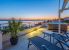 Apartment Domino 5