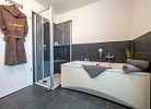 Schleivilla Lootsen Hus by Seeblick Ferien, 3 Etagen bis 8 Personen, direkter Wasserblick, Sauna, Kamin Whirlpool