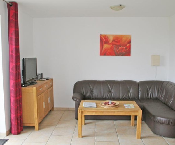 Inselblume 32 - Ferienwohnung 'Kardätsche' an der Reiterkoppel